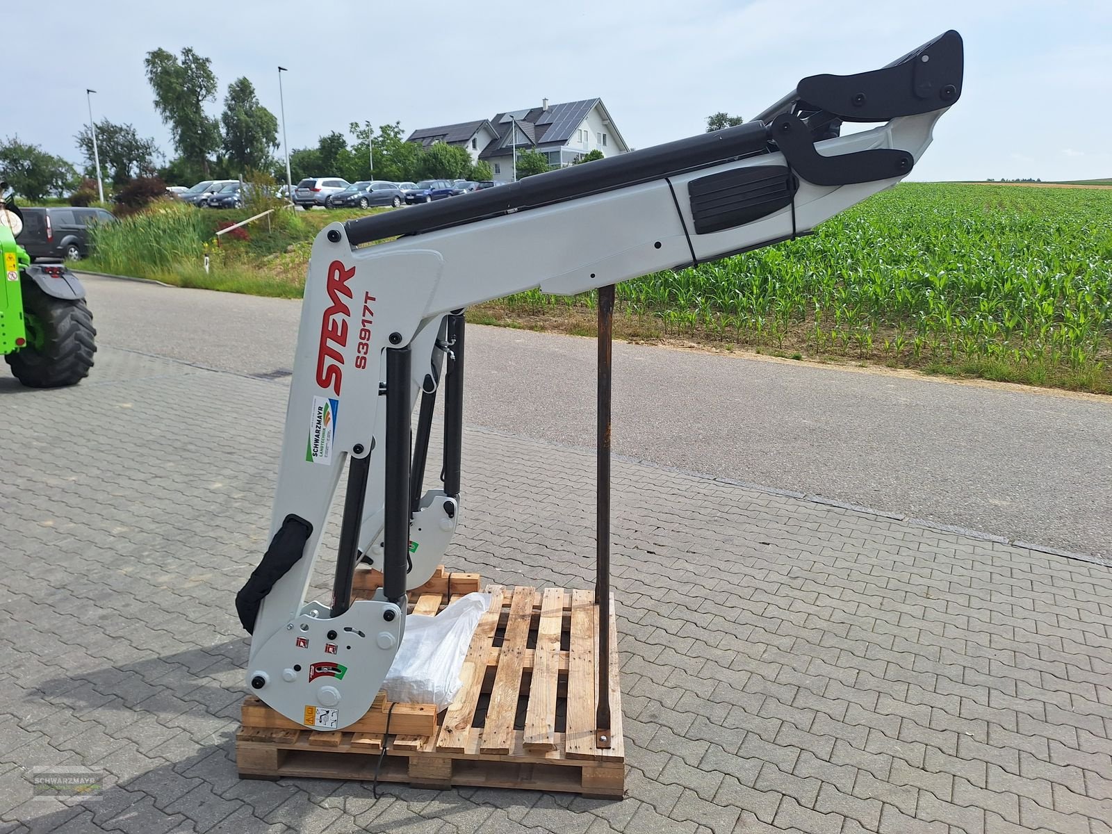 Frontlader of the type Steyr S3917T, Neumaschine in Aurolzmünster (Picture 20)