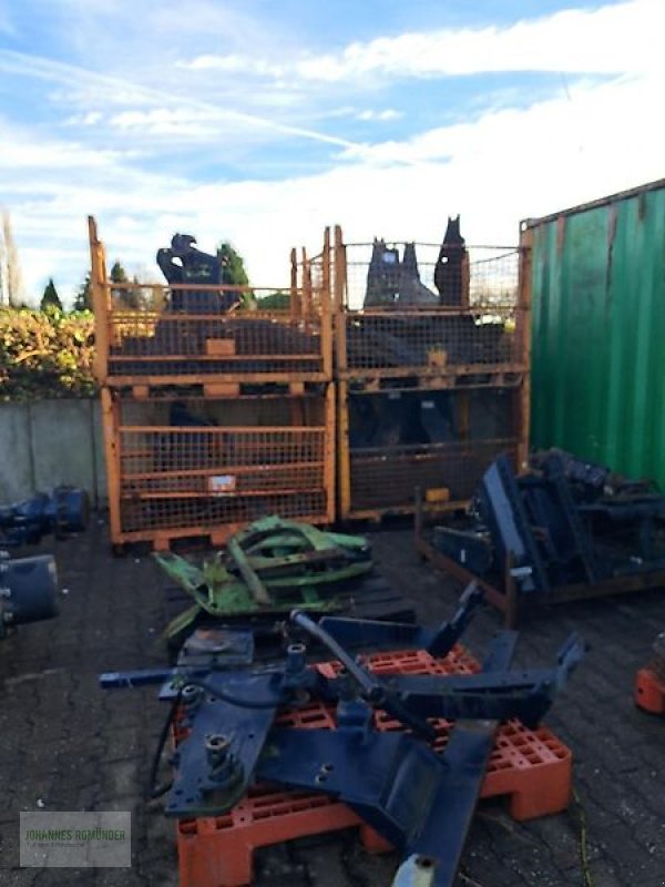 Frontlader of the type Stoll Anbaukonsolen passend zu DEUTZ AGROTRON, Gebrauchtmaschine in Leichlingen (Picture 2)