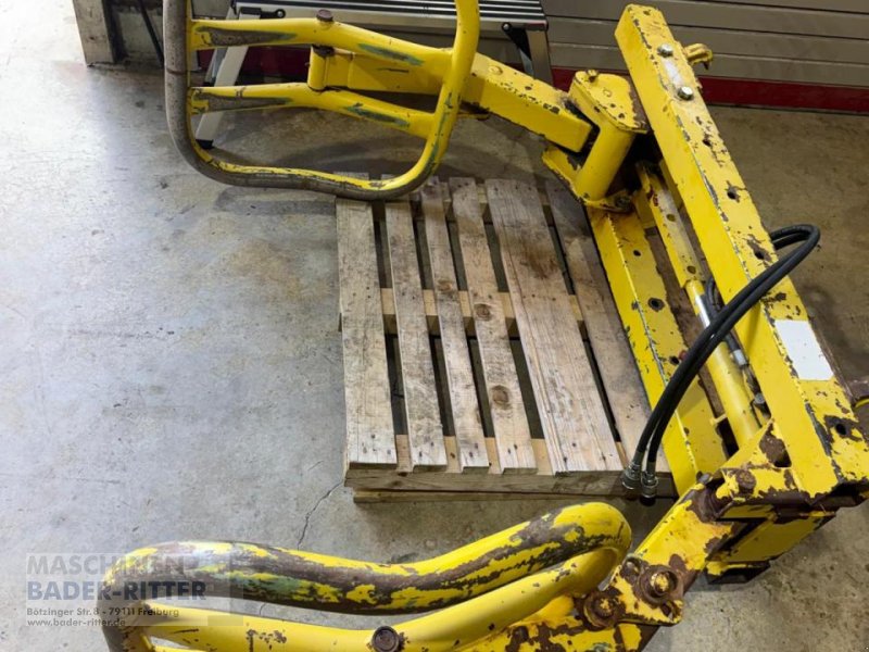 Frontlader typu Stoll Ballenzange 1m-1,8m, Gebrauchtmaschine w Freiburg