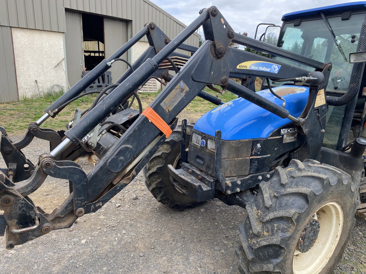 Frontlader of the type Stoll FL100, Gebrauchtmaschine in VERNOUX EN VIVARAIS (Picture 2)