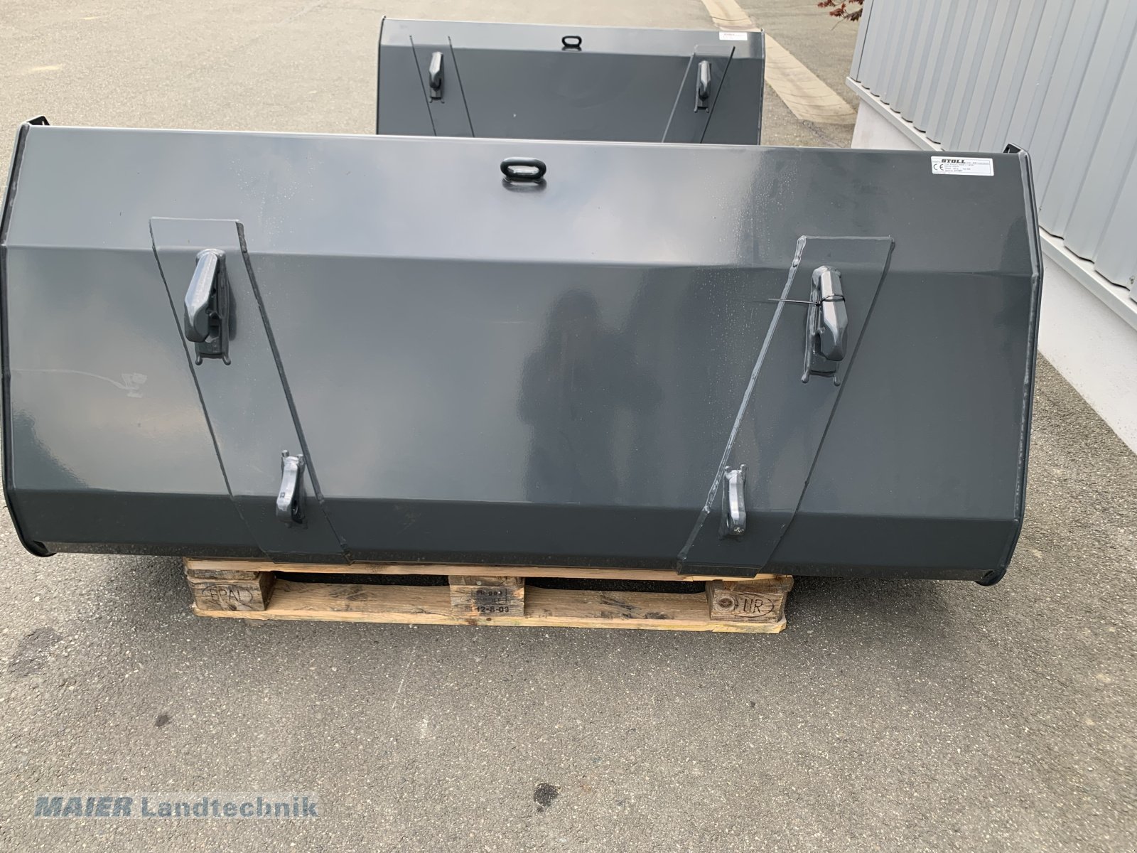 Frontlader des Typs Stoll Frontladerschaufel Robust U 1,70 m, Neumaschine in Dieterskirchen (Bild 3)