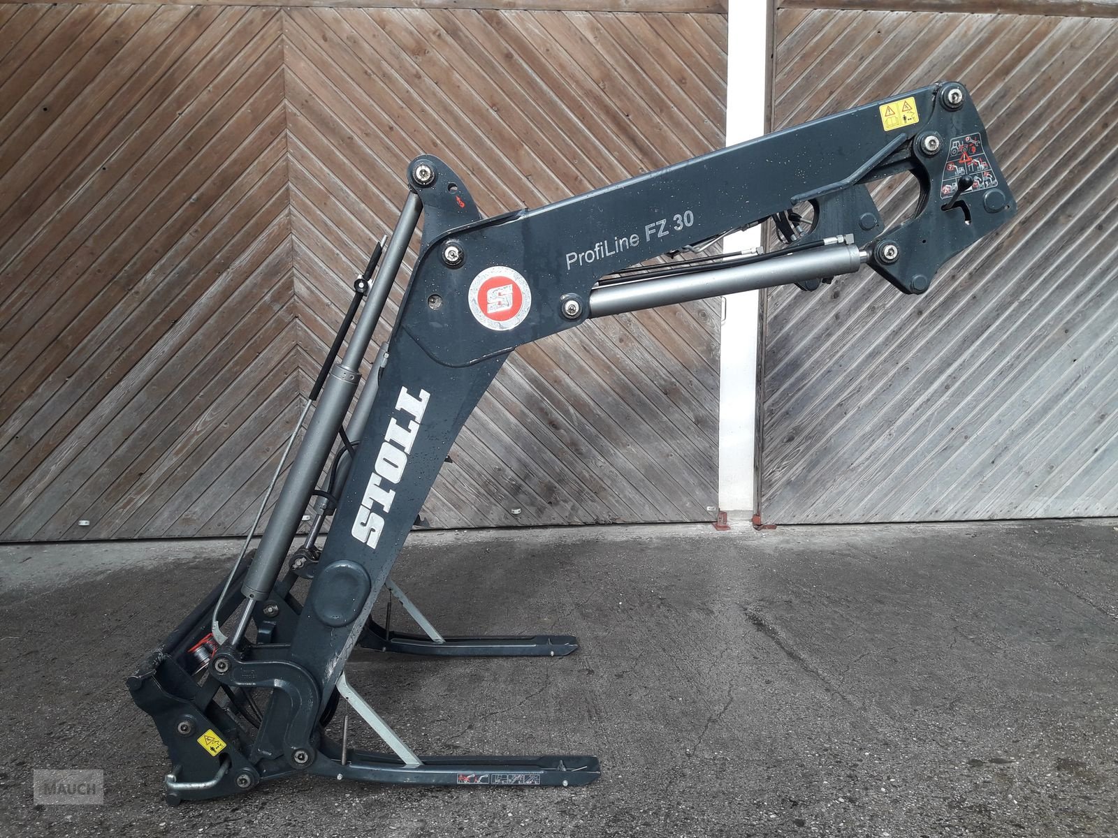 Frontlader of the type Stoll FZ 30, Gebrauchtmaschine in Burgkirchen (Picture 1)