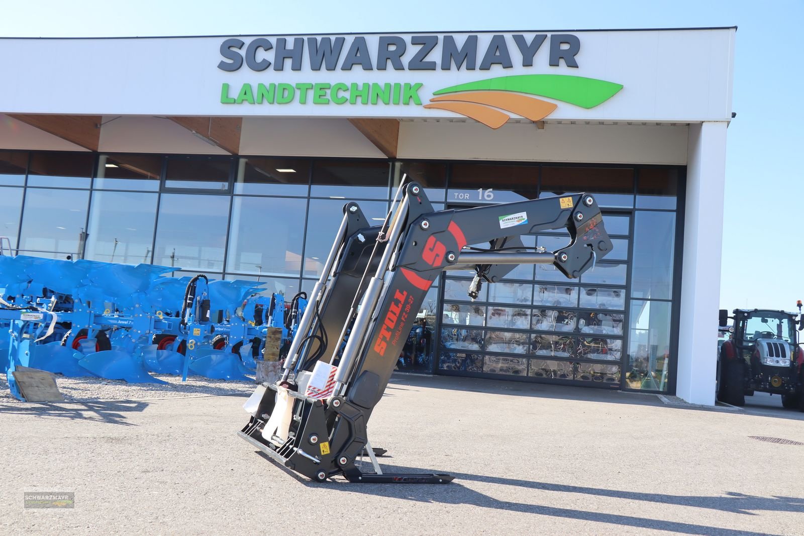 Frontlader des Typs Stoll FZ 39-27.1 Frontlader, Neumaschine in Aurolzmünster (Bild 1)