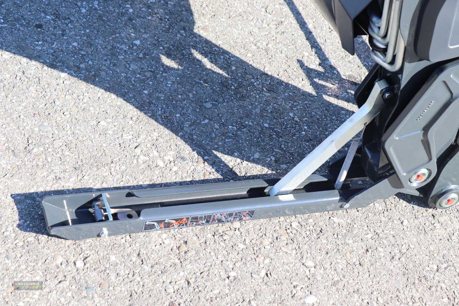 Frontlader des Typs Stoll FZ 39-27.1 Frontlader, Neumaschine in Aurolzmünster (Bild 10)