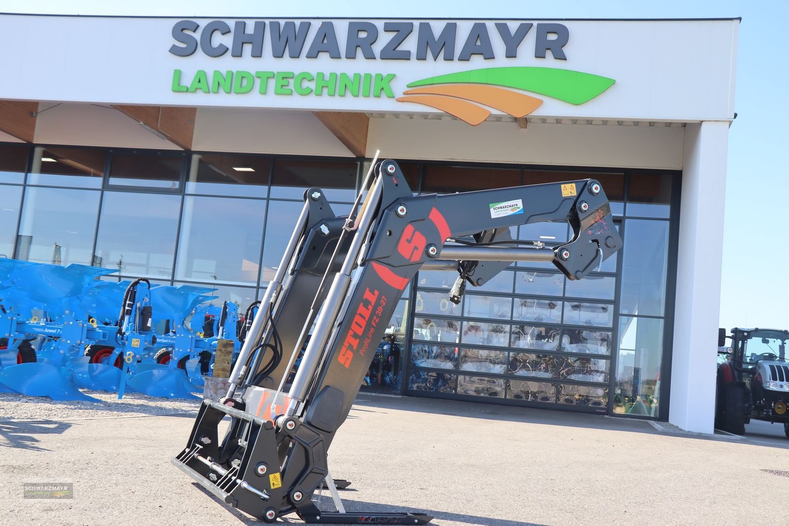 Frontlader des Typs Stoll FZ 39-27.1 Frontlader, Neumaschine in Aurolzmünster (Bild 2)