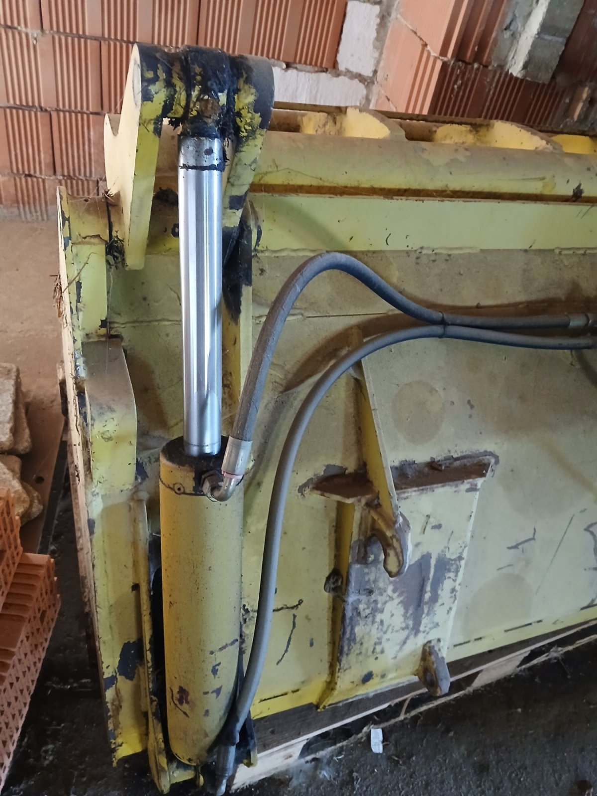 Frontlader of the type Stoll Greifschaufel 1,80m, Gebrauchtmaschine in Rehau (Picture 2)