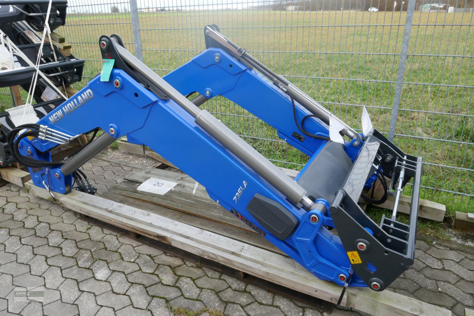 Frontlader of the type Stoll LAGERBEREINIGUNG ..Farbschäden, Altbestände, Transportschäden..usw, Neumaschine in Langenzenn (Picture 8)