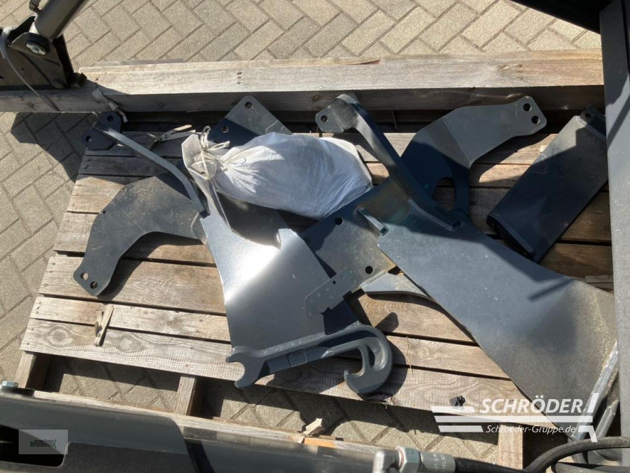 Frontlader of the type Stoll PROFILINE FZ 39-27.1 + FENDT ANBAUTEILE, Gebrauchtmaschine in Twistringen (Picture 2)