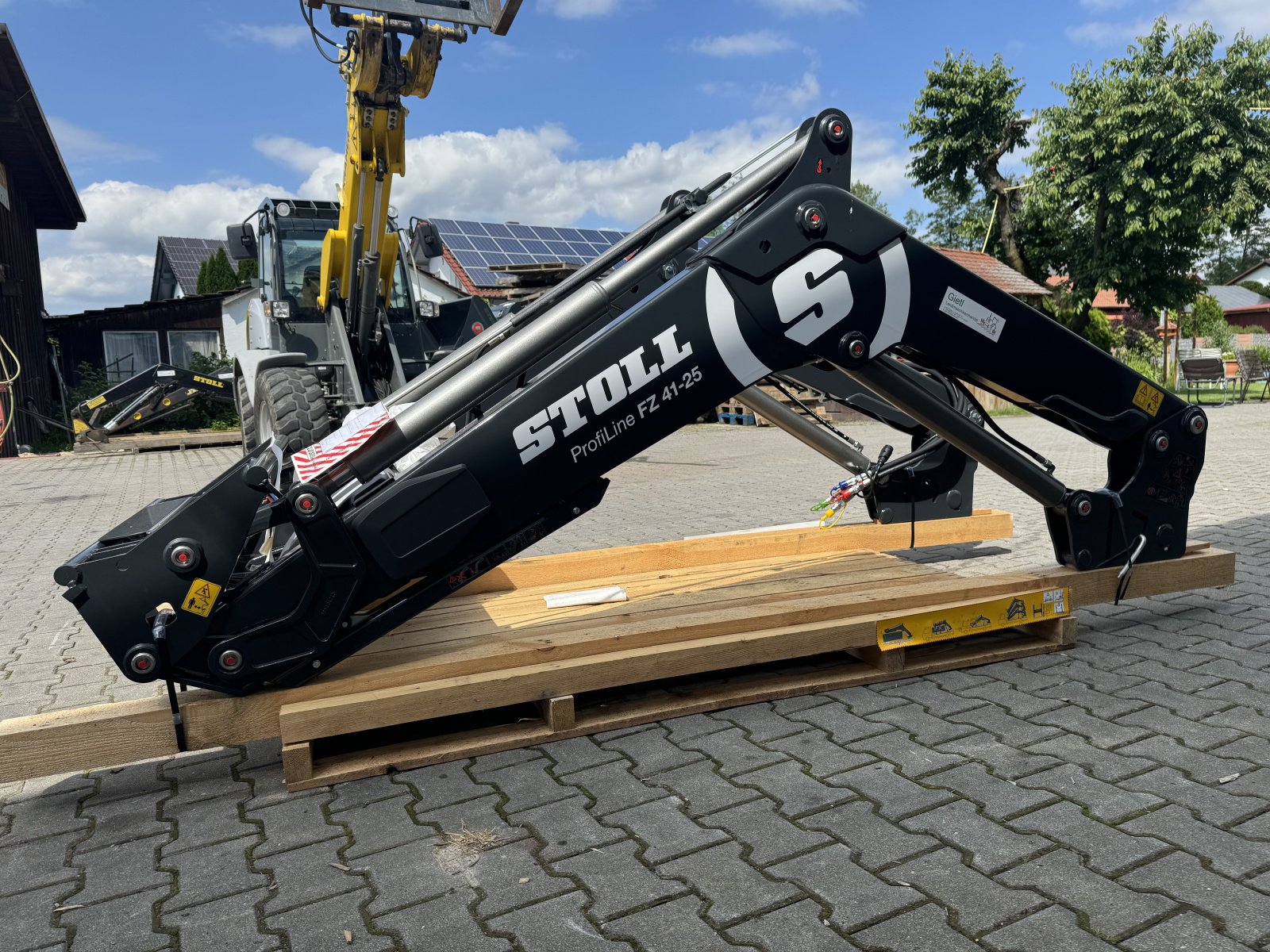 Frontlader of the type Stoll Profiline FZ 41-25, Neumaschine in Bogen (Picture 2)