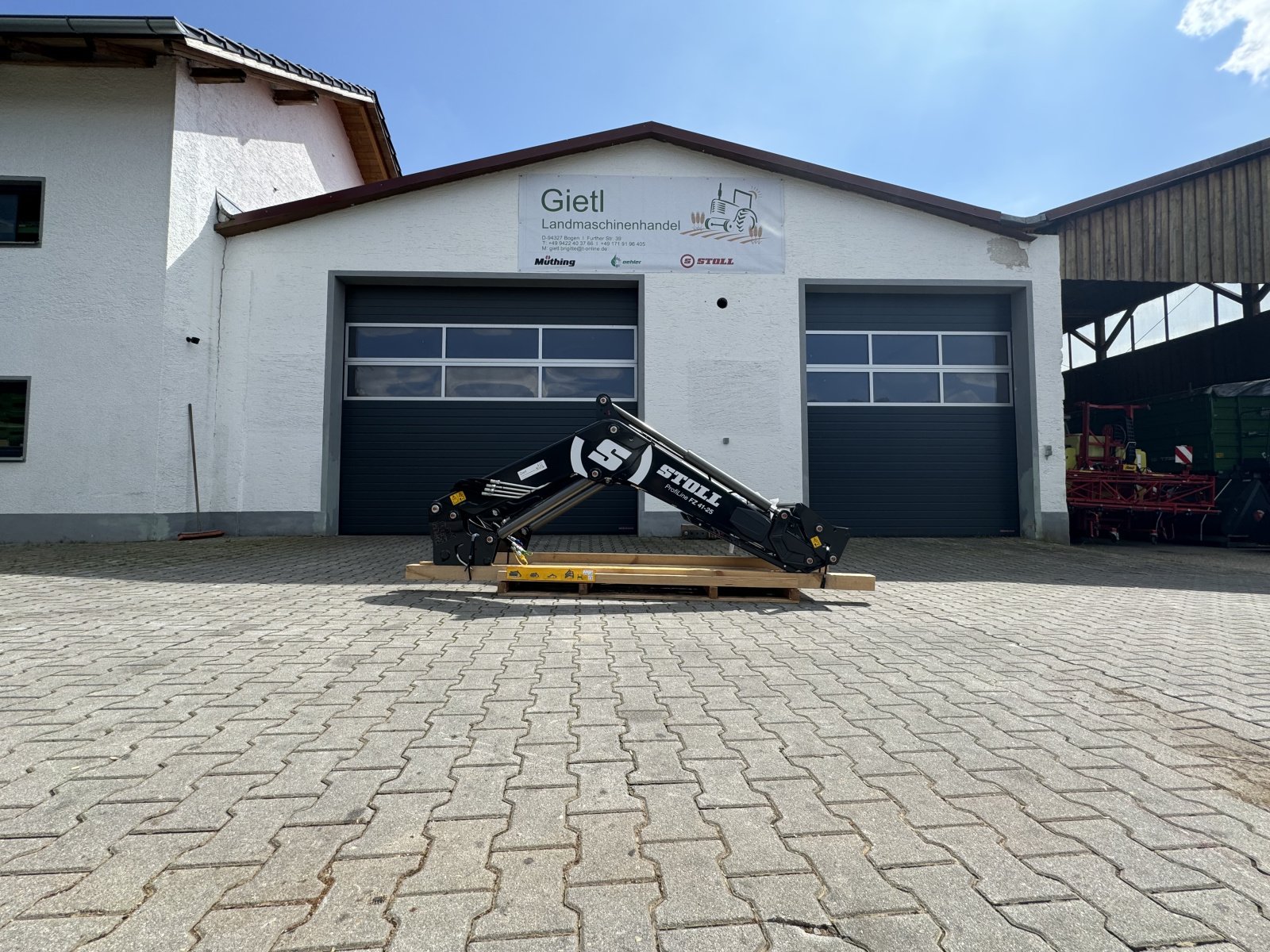 Frontlader of the type Stoll Profiline FZ 41-25, Neumaschine in Bogen (Picture 11)