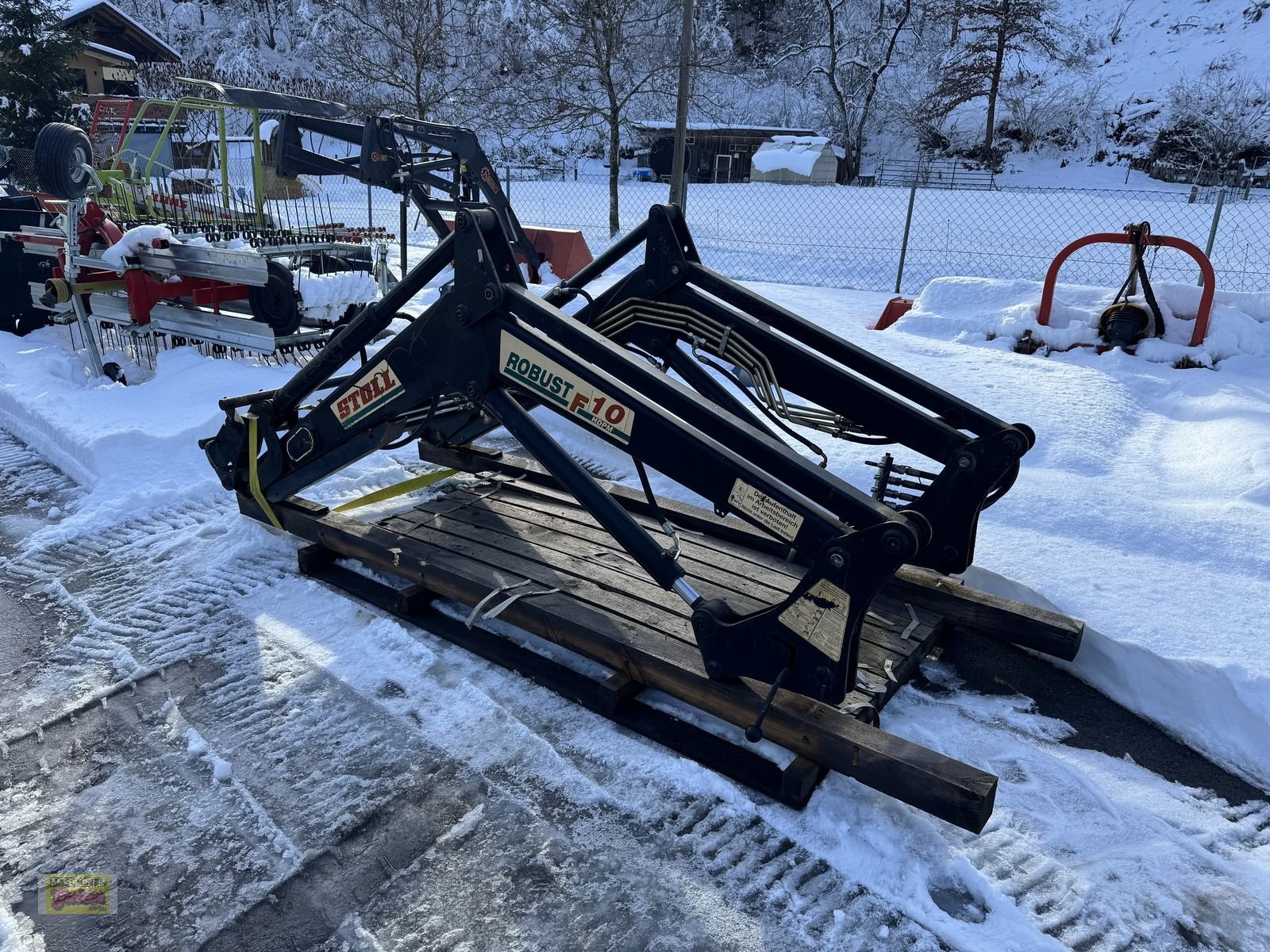 Frontlader типа Stoll Robust F10 HDPM Frontlader mit Euroaufnahme, Gebrauchtmaschine в Kötschach (Фотография 2)