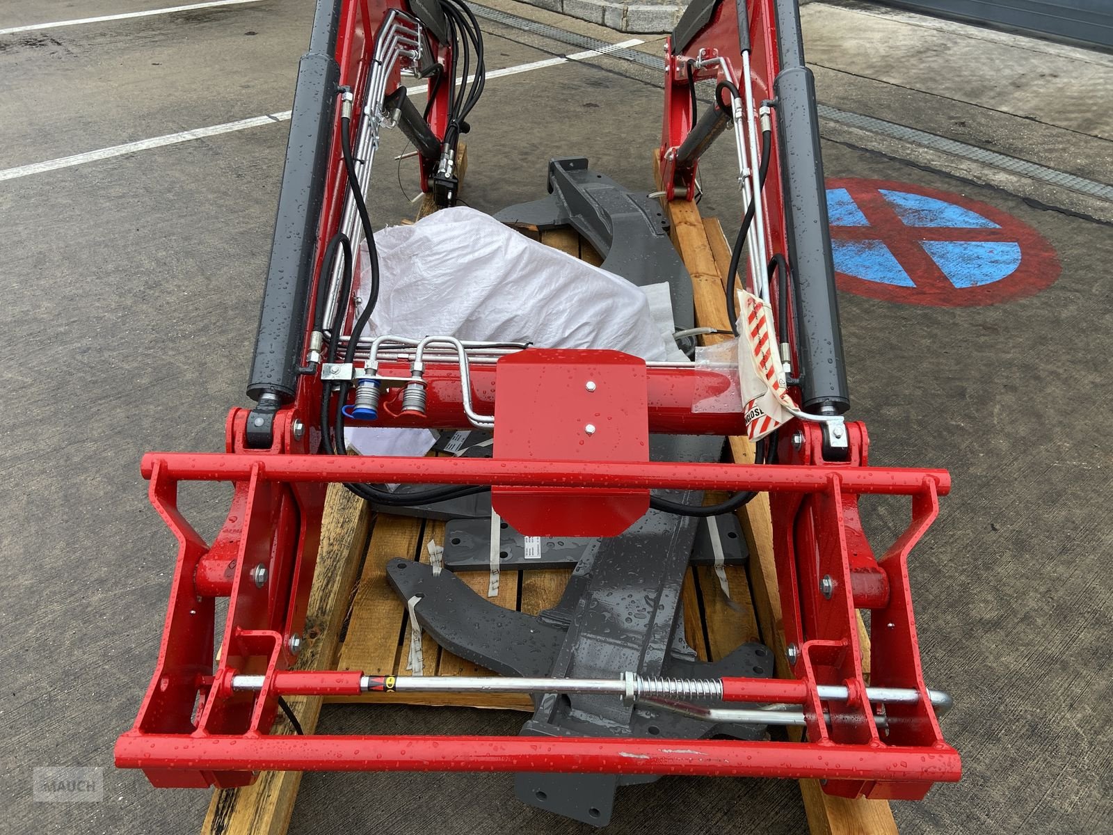 Frontlader a típus Stoll SOLID 40-22 + Konsole Massey Ferguson 5710-5713, Gebrauchtmaschine ekkor: Burgkirchen (Kép 10)