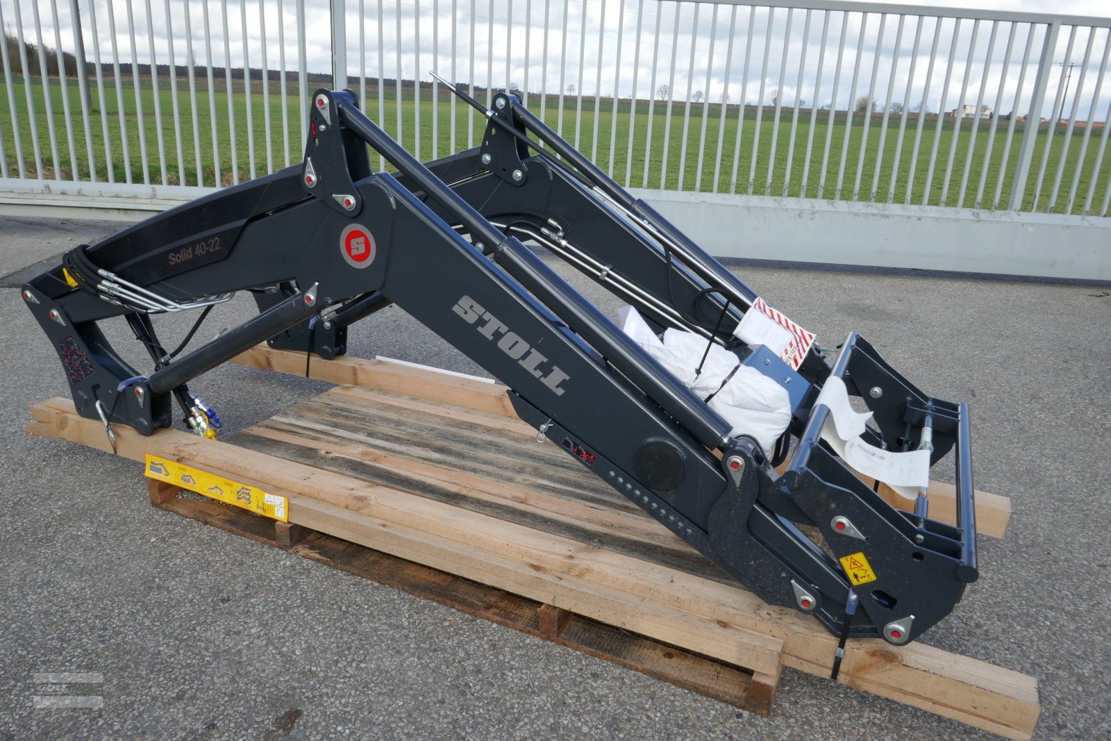 Frontlader des Typs Stoll Solid 40-22 NEU! aus Rücknahme zum Sonderpreis, Neumaschine in Langenzenn (Bild 1)