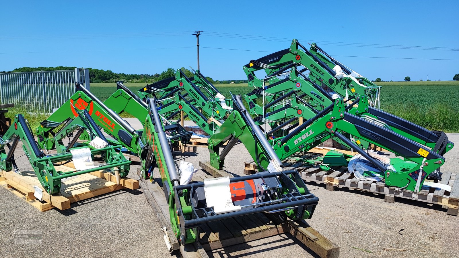 Frontlader des Typs Stoll Solid & FZ Profiline Frontlader in Fendt Grün *abgelagert zu Aktionspreisen*, Gebrauchtmaschine in Langenzenn (Bild 3)