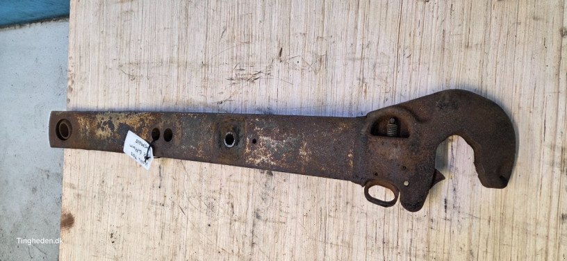 Frontlader of the type Valtra T213, Gebrauchtmaschine in Hemmet (Picture 9)