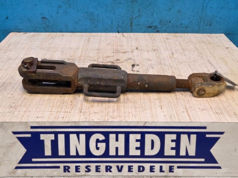 Frontlader des Typs Valtra T213, Gebrauchtmaschine in Hemmet (Bild 1)