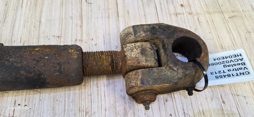 Frontlader des Typs Valtra T213, Gebrauchtmaschine in Hemmet (Bild 9)