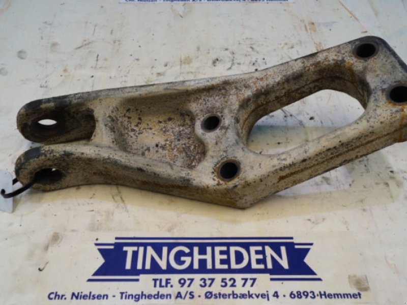 Frontlader des Typs Valtra T213, Gebrauchtmaschine in Hemmet (Bild 1)