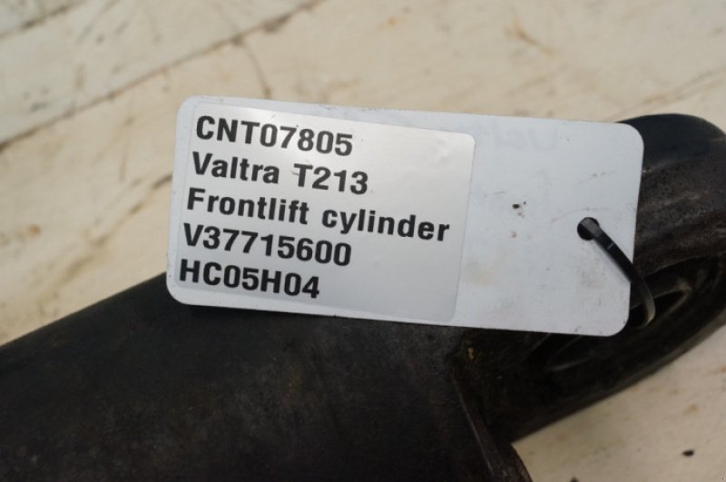 Frontlader of the type Valtra T213, Gebrauchtmaschine in Hemmet (Picture 12)