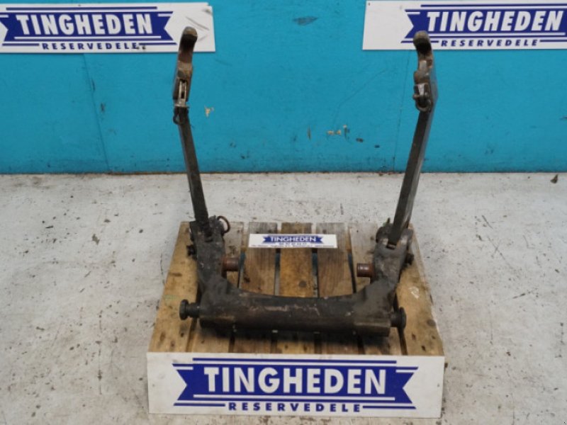 Frontlader van het type Valtra T213, Gebrauchtmaschine in Hemmet (Foto 1)