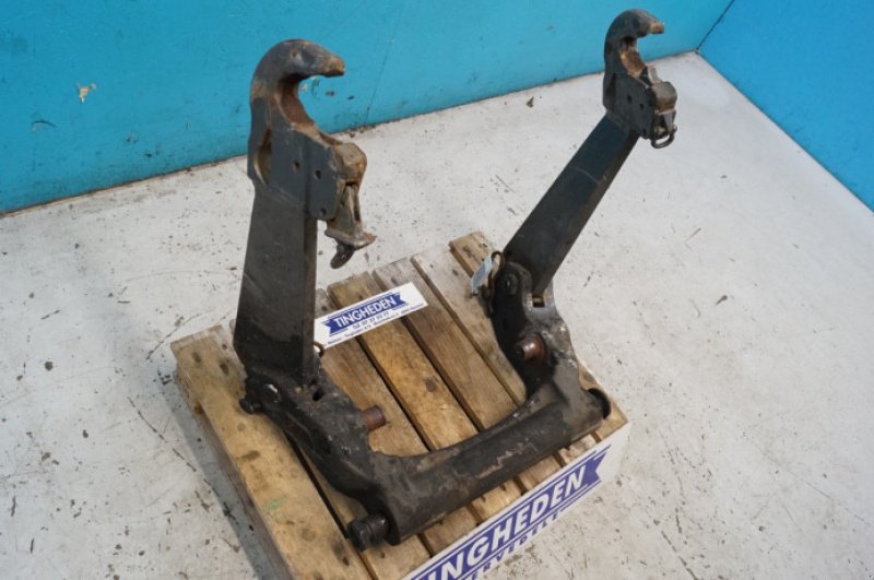 Frontlader типа Valtra T213, Gebrauchtmaschine в Hemmet (Фотография 3)