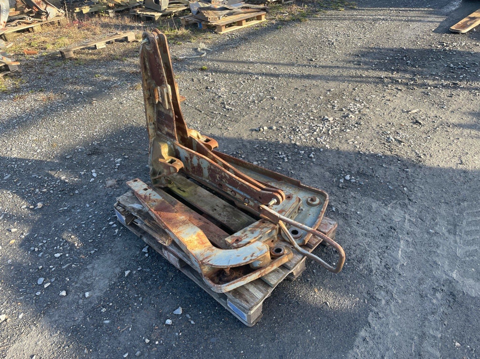 Frontladeranbaukonsole типа Faucheux Adaptation pour chargeur Deutz DX 3.30/3.50 Fauche, Gebrauchtmaschine в SAINT CLAIR SUR ELLE (Фотография 4)