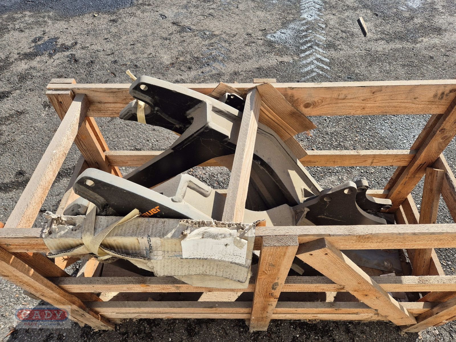 Frontladeranbaukonsole of the type Hauer CASE MAXXUM 110-120-130 HAUER, Neumaschine in Lebring (Picture 3)