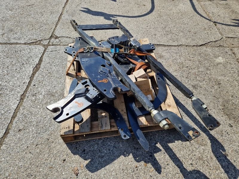 Frontladeranbaukonsole типа Hauer Frontladerkonsole TBS Hauer, Gebrauchtmaschine в Obritzberg (Фотография 1)