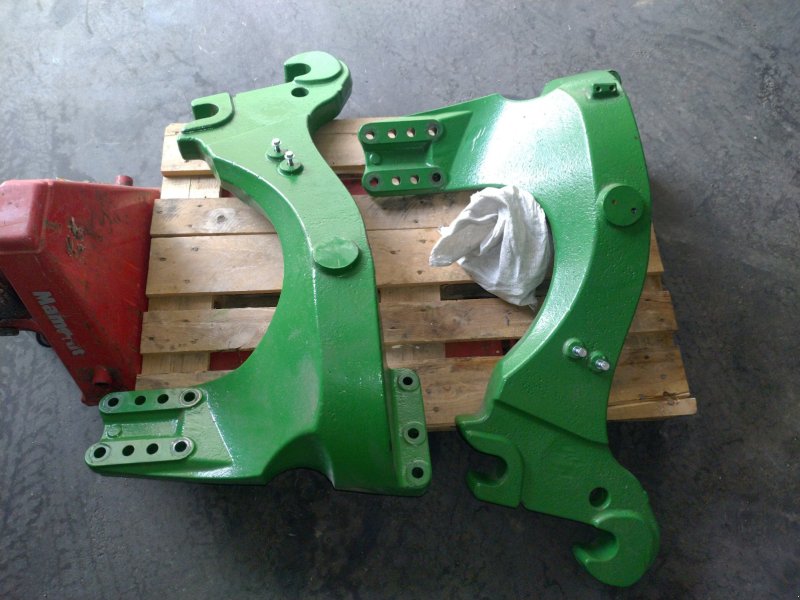 Frontladeranbaukonsole of the type John Deere Frontladerkonsolen, Neumaschine in Herzogenrath (Picture 1)