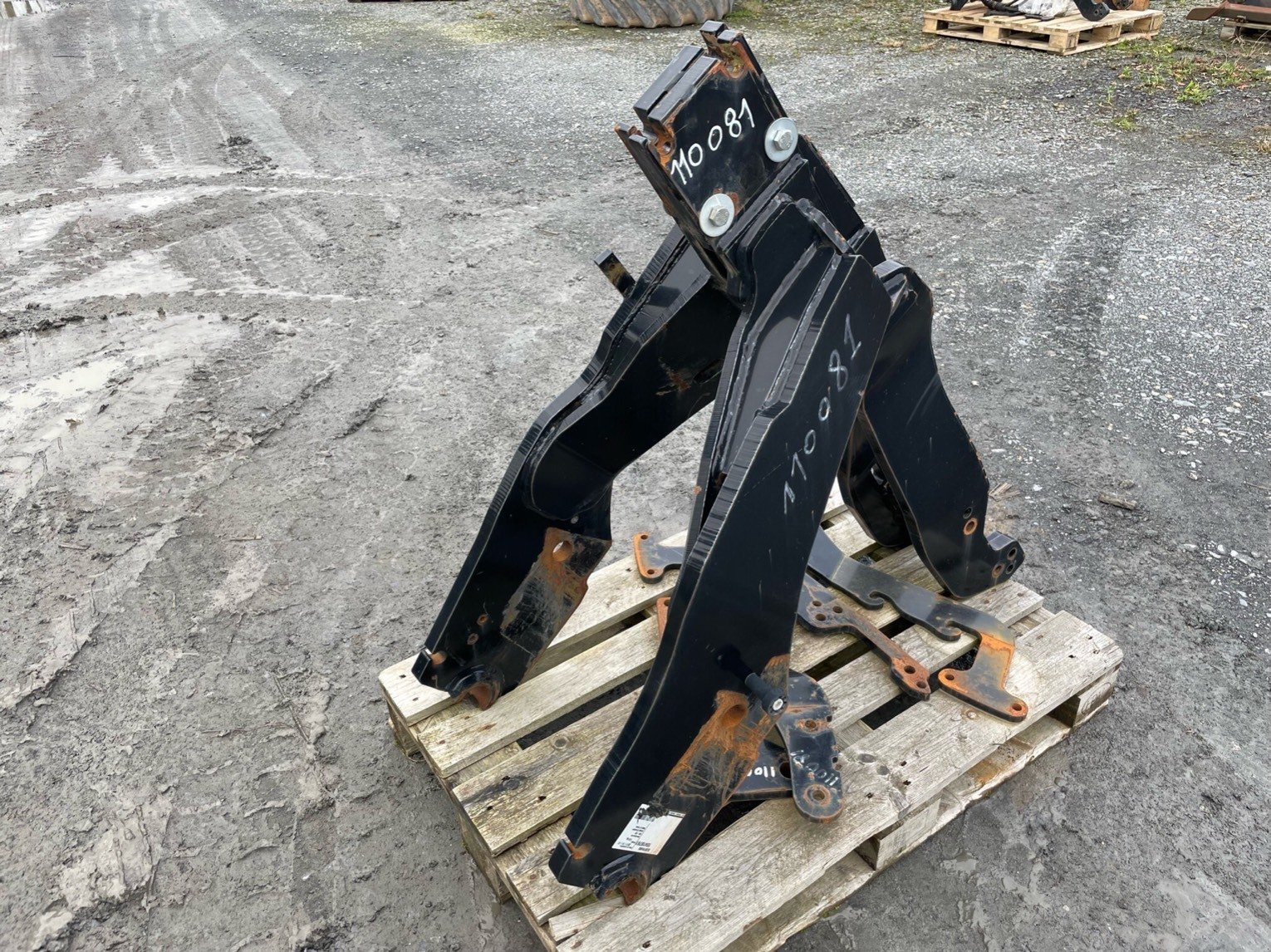 Frontladeranbaukonsole tip Quicke Adaptation pour chargeur Deutz Agrotron 6150.4 Qui, Gebrauchtmaschine in SAINT CLAIR SUR ELLE (Poză 5)