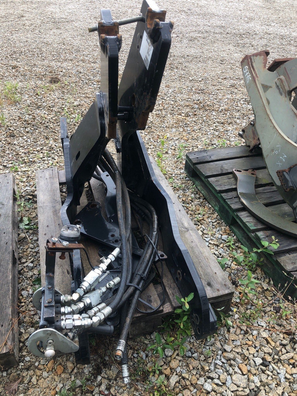 Frontladeranbaukonsole типа Quicke Adaptation pour chargeur Deutz Agrotron 6150.4 Qui, Gebrauchtmaschine в SAINT CLAIR SUR ELLE (Фотография 3)