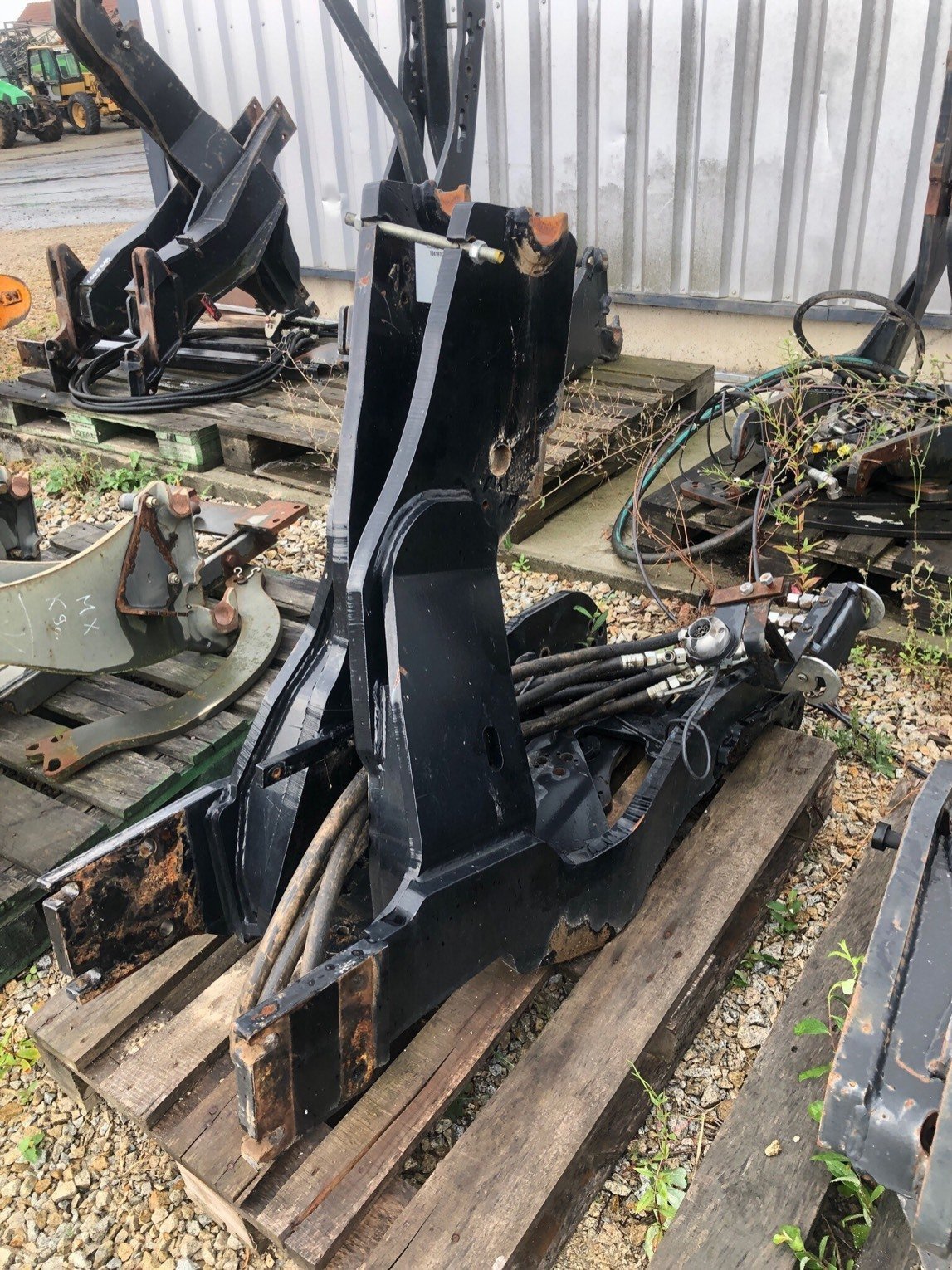 Frontladeranbaukonsole типа Quicke Adaptation pour chargeur Deutz Agrotron 6150.4 Qui, Gebrauchtmaschine в SAINT CLAIR SUR ELLE (Фотография 2)