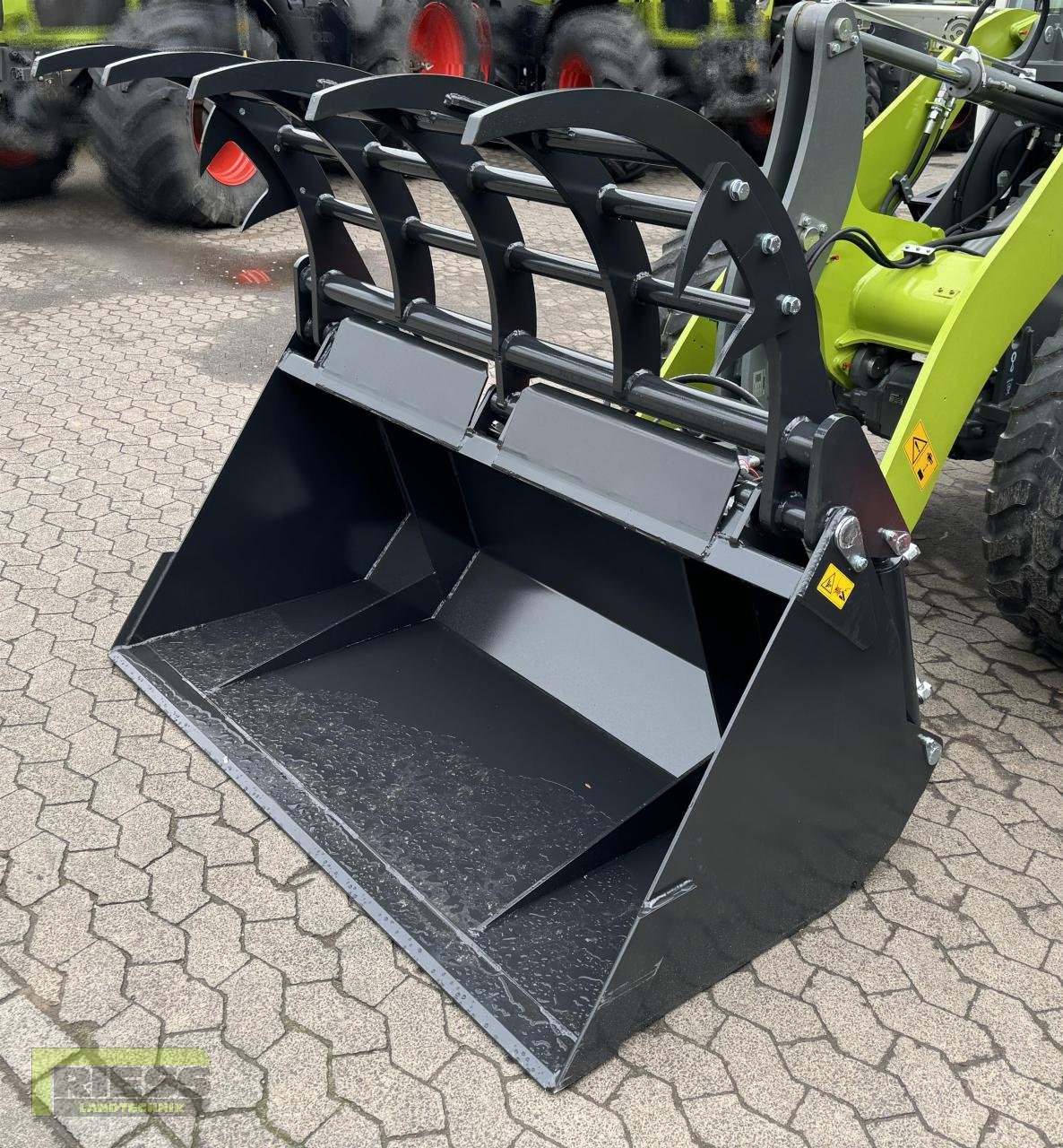 Frontladerzubehör (Bagger) des Typs AF-Landtechnik Greifschaufel 1,80 Mtr., Vorführmaschine in Homberg/Ohm - Maulbach (Bild 1)