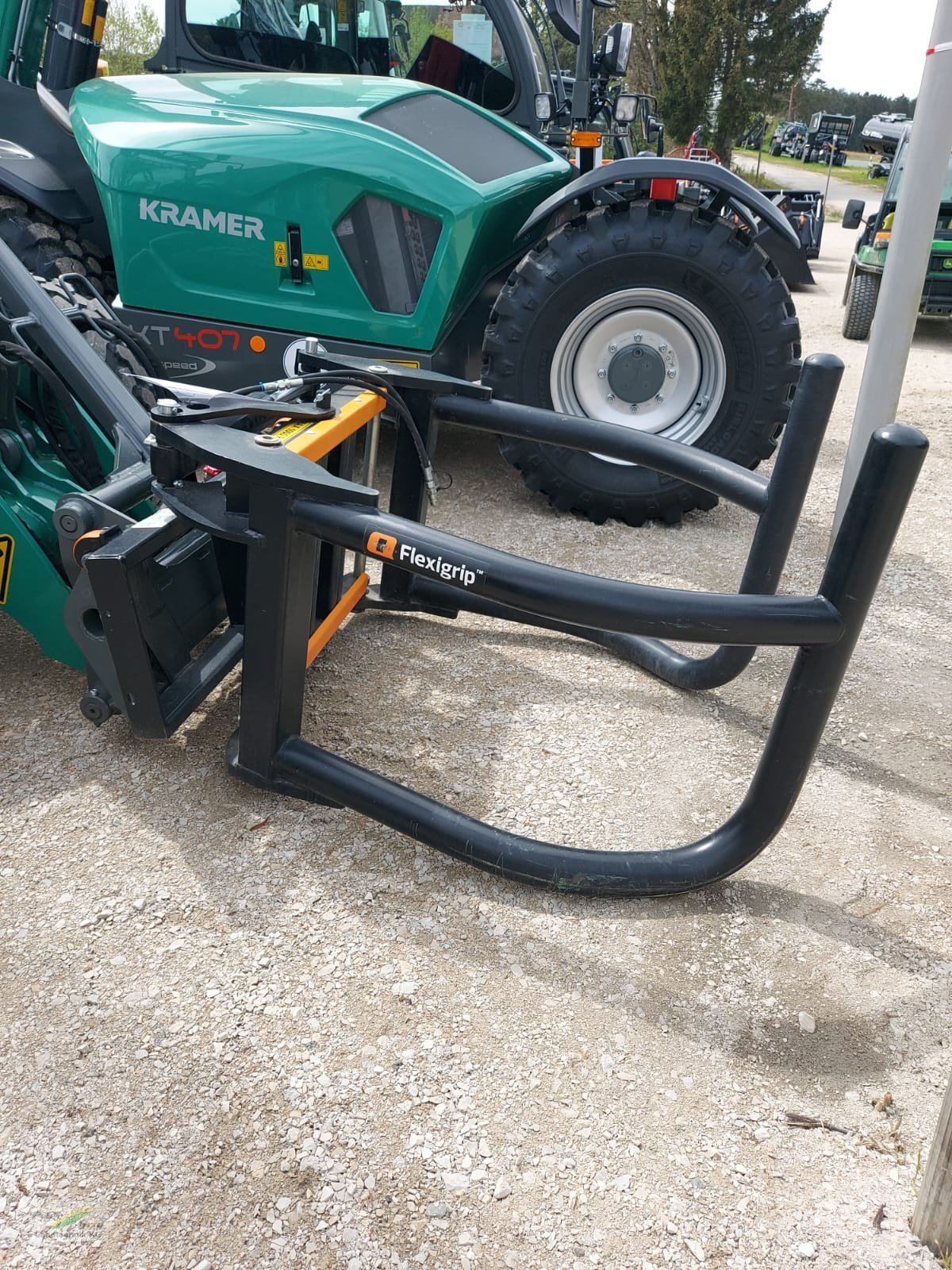 Frontladerzubehör (Bagger) a típus Alö Ballenzange FlexGrip 160, Neumaschine ekkor: Pegnitz-Bronn (Kép 3)