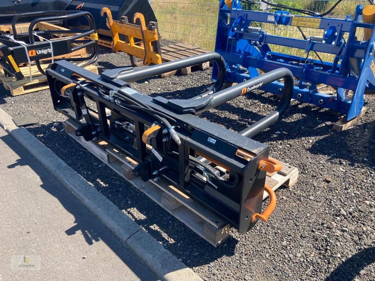 Frontladerzubehör (Bagger) of the type Alö Quadrogrip 200, Gebrauchtmaschine in Neuhof - Dorfborn (Picture 2)