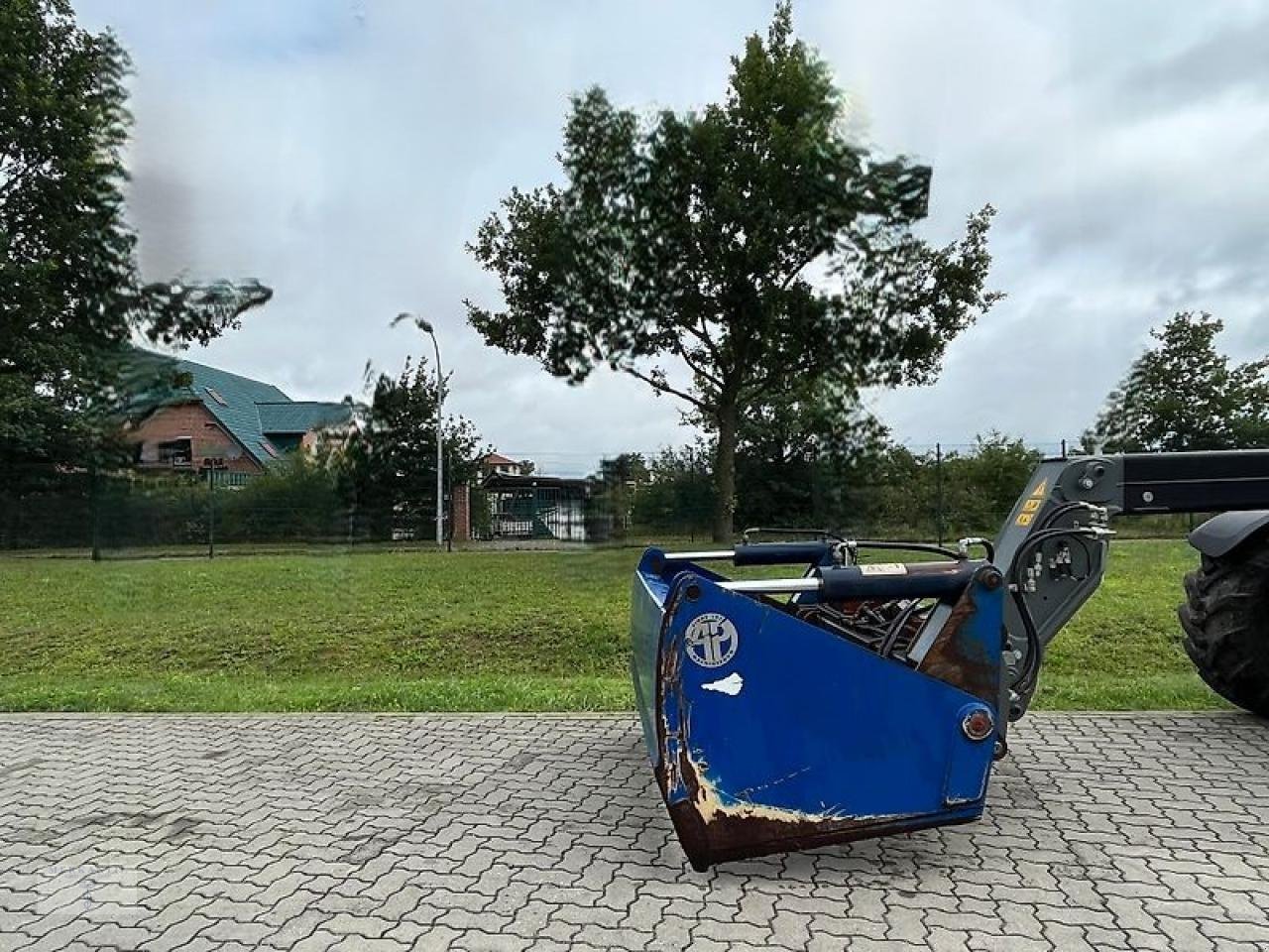 Frontladerzubehör (Bagger) of the type AP 2000, Gebrauchtmaschine in Pragsdorf (Picture 2)