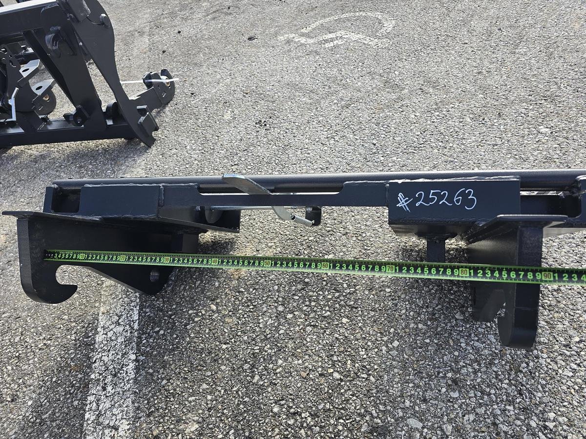 Frontladerzubehör (Bagger) des Typs Big Dutchman Adapter Volvo L30 auf Euroaufnahme, Gebrauchtmaschine in Göpfritz an der Wild (Bild 3)