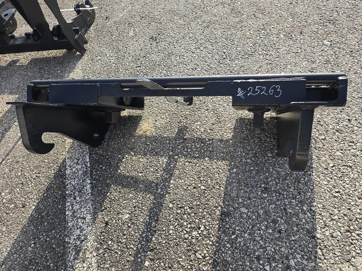 Frontladerzubehör (Bagger) des Typs Big Dutchman Adapter Volvo L30 auf Euroaufnahme, Gebrauchtmaschine in Göpfritz an der Wild (Bild 2)