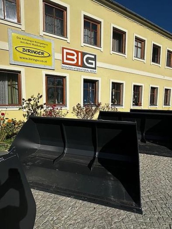 Frontladerzubehör (Bagger) des Typs Big Dutchman Volumenschaufel 250 cm mit Atlas Aufnahme, Neumaschine in Göpfritz an der Wild (Bild 1)