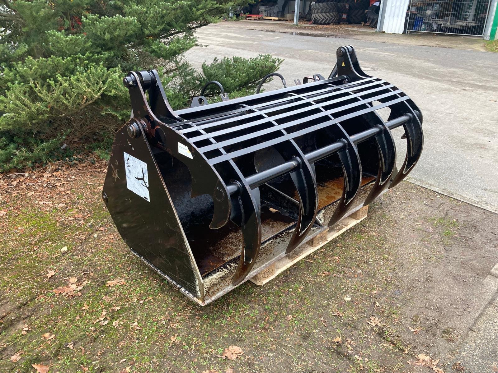 Frontladerzubehör (Bagger) типа Bressel & Lade Greifschaufel S M, Gebrauchtmaschine в Gnutz (Фотография 3)