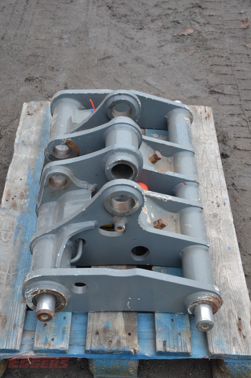 Frontladerzubehör (Bagger) des Typs CLAAS Werkzeugträger Scorpion-Aufnah, Gebrauchtmaschine in Suhlendorf (Bild 2)