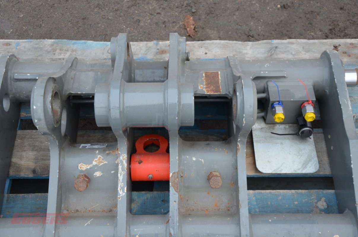 Frontladerzubehör (Bagger) des Typs CLAAS Werkzeugträger Scorpion-Aufnah, Gebrauchtmaschine in Suhlendorf (Bild 5)