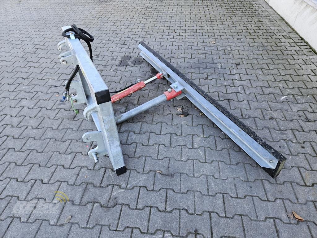 Frontladerzubehör (Bagger) des Typs Fliegl Gummi-Schiebeschild, Gebrauchtmaschine in Neuenkirchen-Vörden (Bild 4)