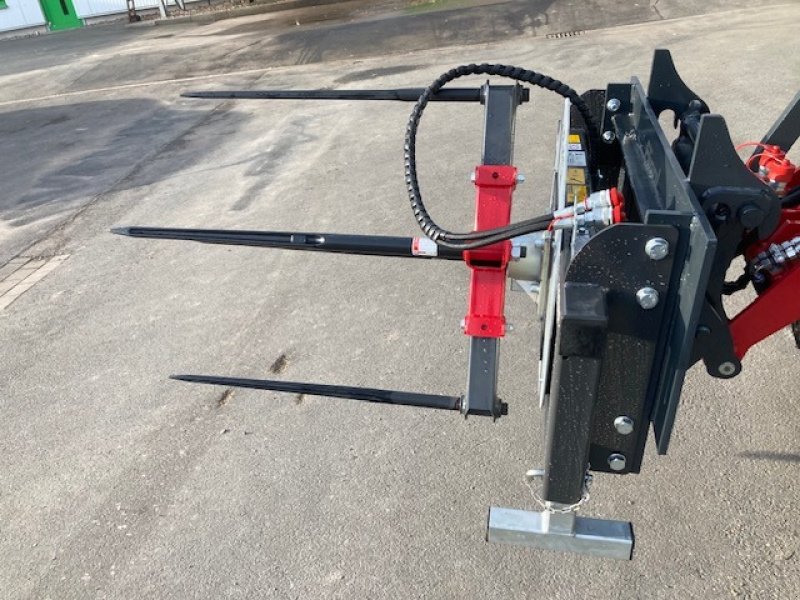 Frontladerzubehör (Bagger) des Typs Fliegl Rundballenabwickler VF, Gebrauchtmaschine in Hofgeismar (Bild 2)