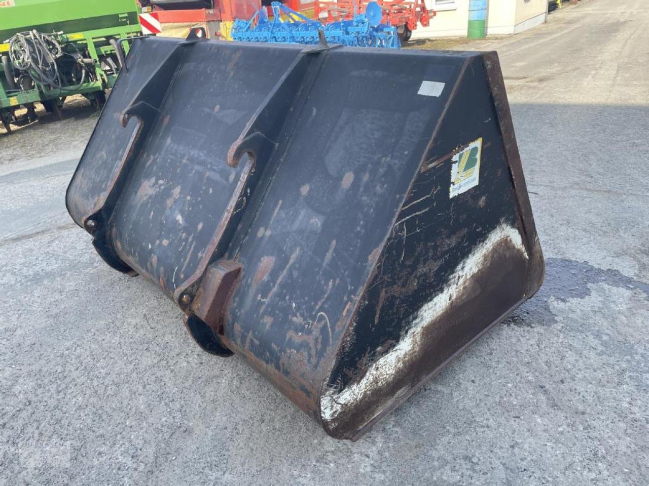 Frontladerzubehör (Bagger) des Typs JCB Schaufel 2,50 + Palettengabel, Gebrauchtmaschine in Pragsdorf (Bild 4)