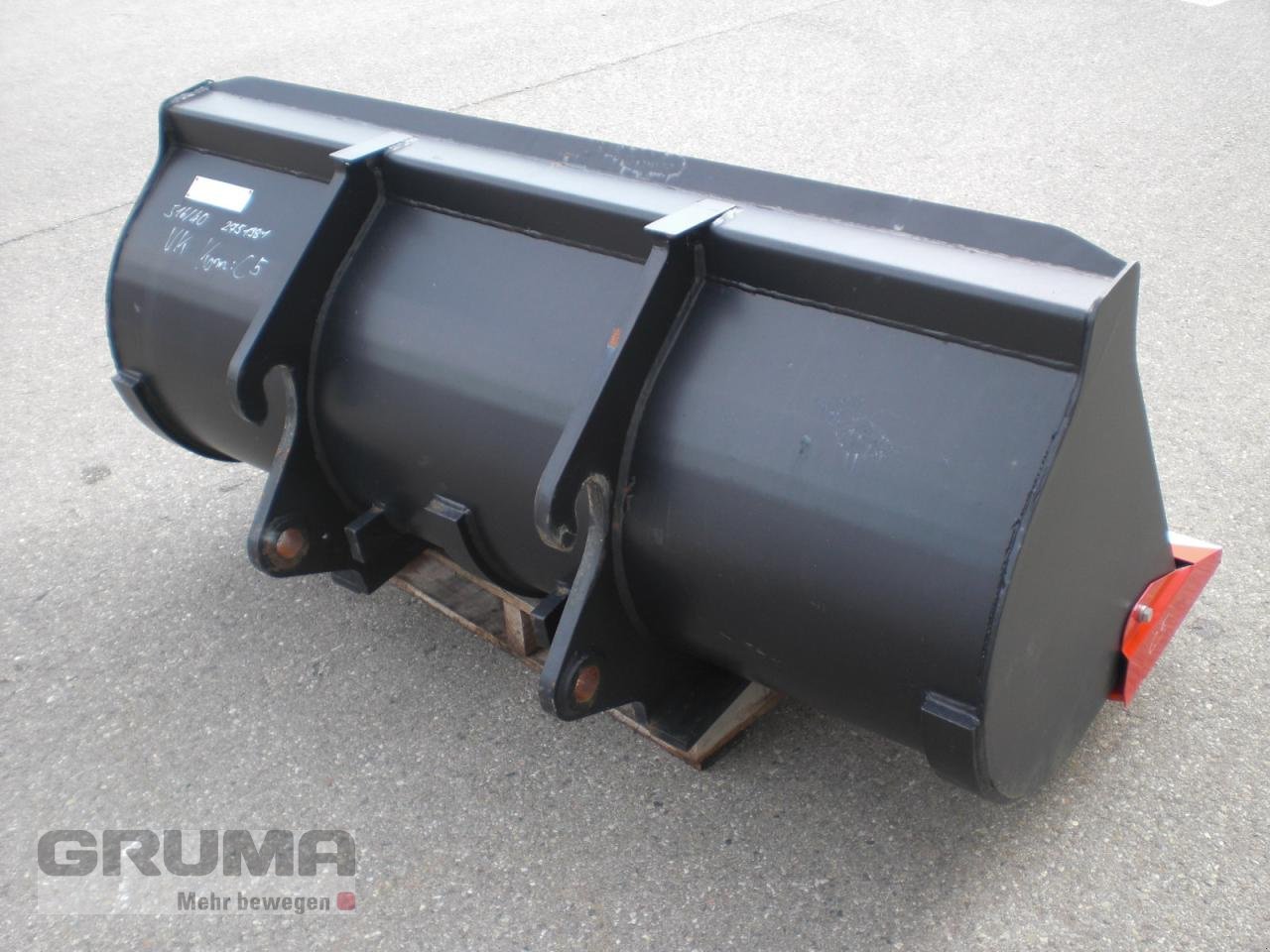 Frontladerzubehör (Bagger) des Typs JCB Schaufel, Neumaschine in Friedberg-Derching (Bild 3)