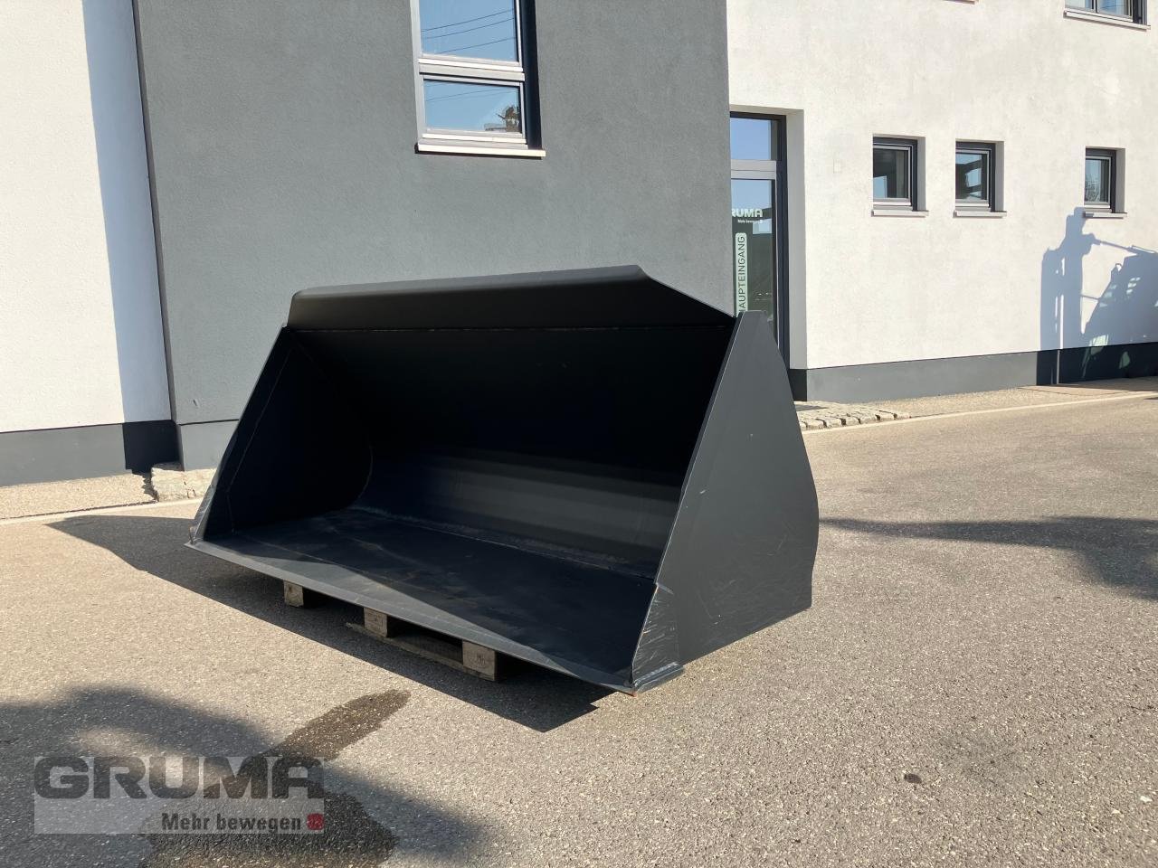 Frontladerzubehör (Bagger) des Typs LSB 2400 mm - 1200 ltr., Neumaschine in Friedberg-Derching (Bild 1)