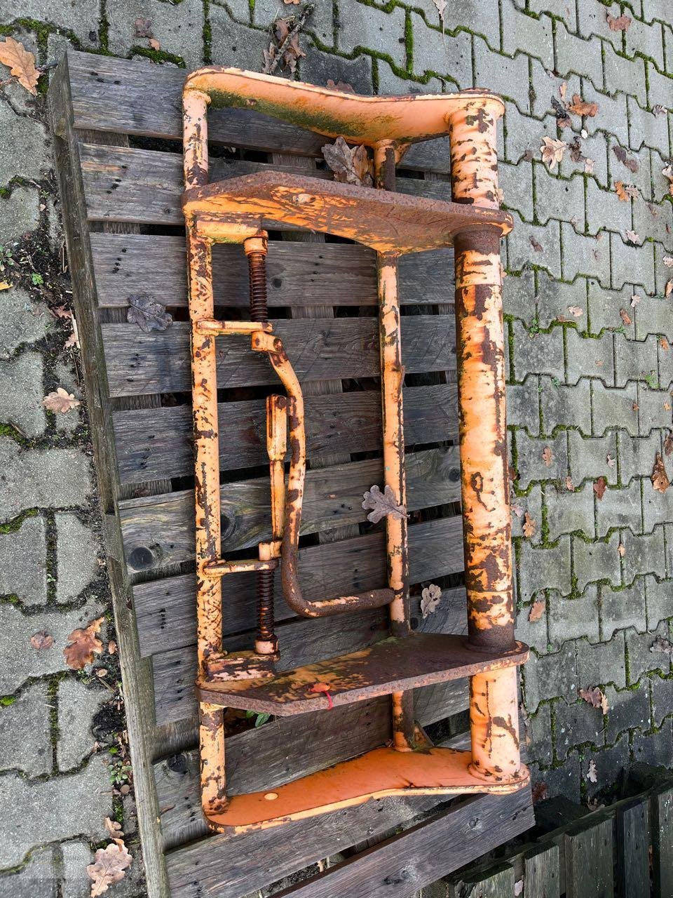 Frontladerzubehör (Bagger) des Typs Manitou Adapterrahmen, Gebrauchtmaschine in Twist - Rühlerfeld (Bild 1)