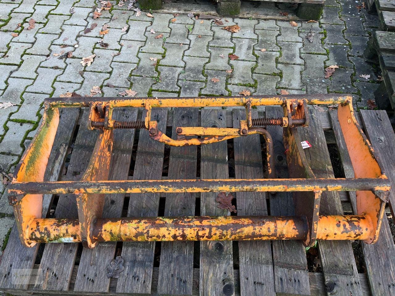 Frontladerzubehör (Bagger) des Typs Manitou Adapterrahmen, Gebrauchtmaschine in Twist - Rühlerfeld (Bild 2)