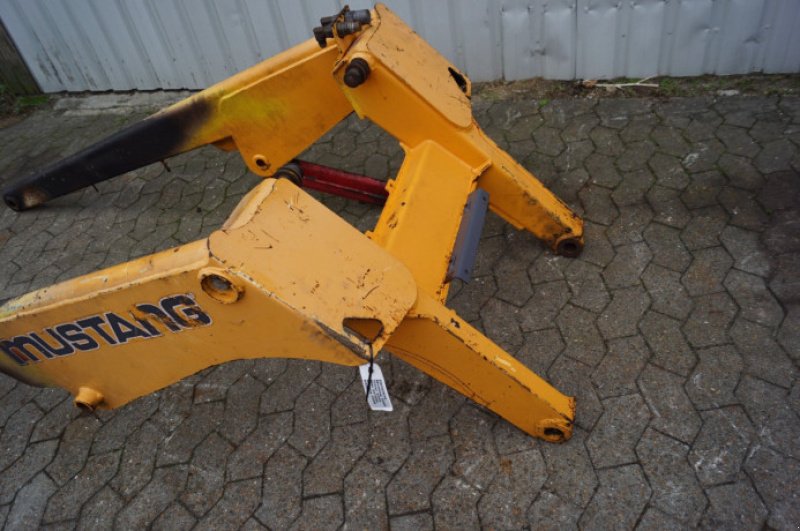 Frontladerzubehör (Bagger) a típus Mustang 2026, Gebrauchtmaschine ekkor: Hemmet (Kép 22)